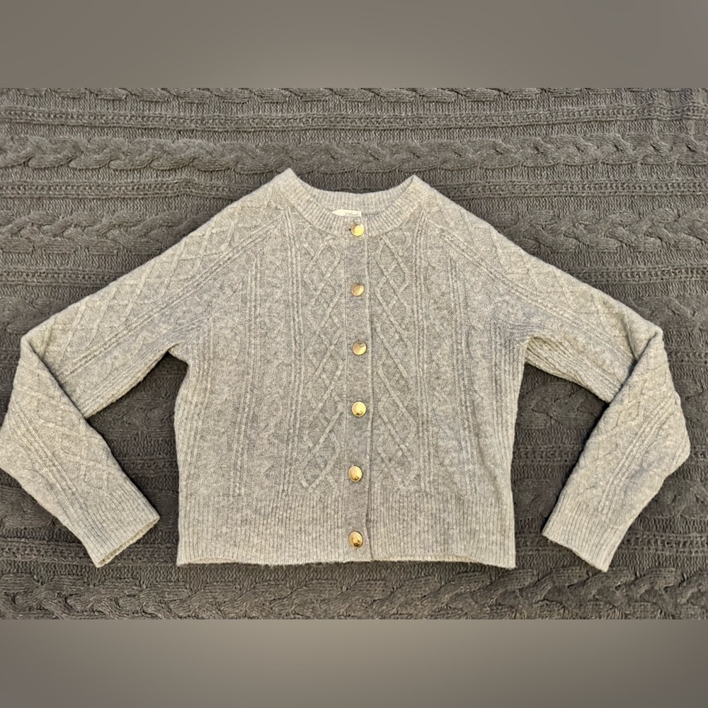 Universal Thread Light Gray Cable Knit Cardigan (Women Medium)
